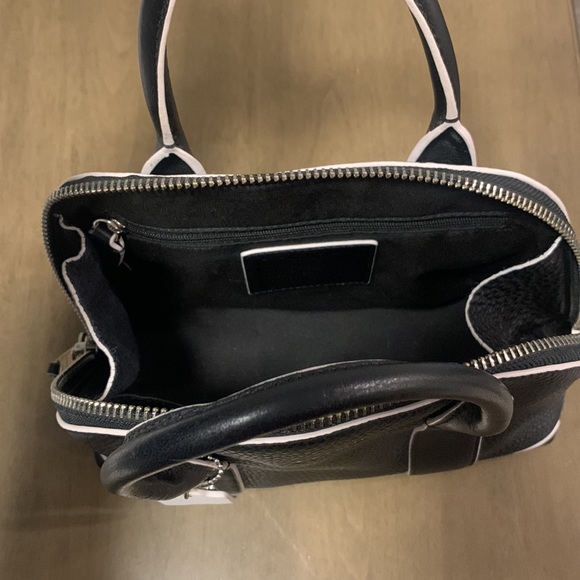 Black Leather Coach Handbag with White Piping - Picture 3 of 7